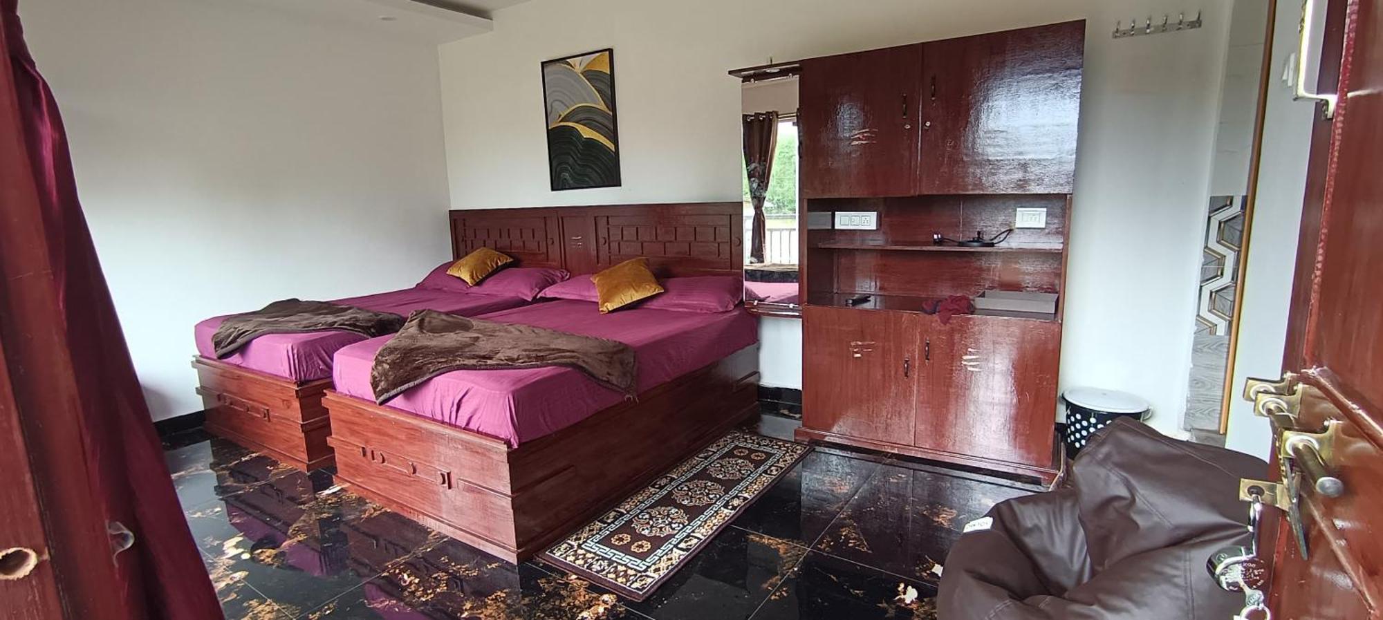 Vālpārai Glasshouse Retreat By The Jungle Stay Groups מראה חיצוני תמונה